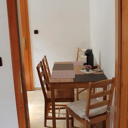 Apartman Petrlenka Cista  Exterior photo